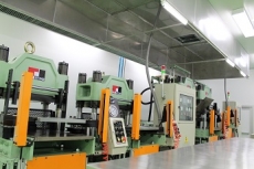 Press molding machine in Cleanroom